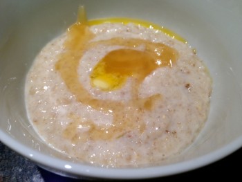 Porridge with butter and honey