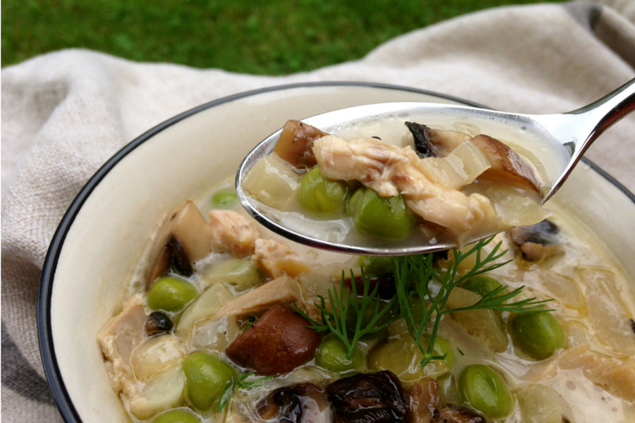 Creamy chicken soup in minutes